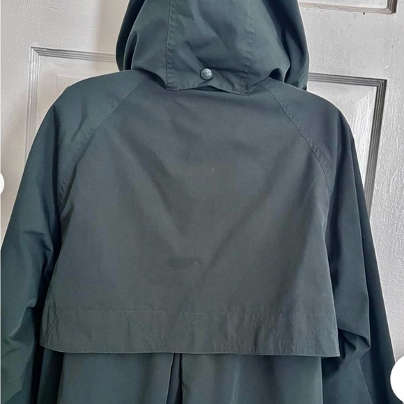 LL Bean trenchcoat, long extra large. NWOT chest 25 - Picture 3 of 12
